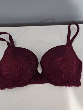 VS Lace Dream Angel Bra 32DD